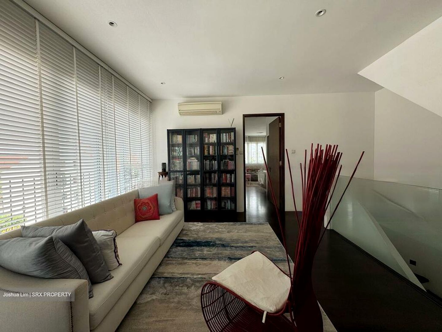 East Coast Hill (D16), Terrace #482348521